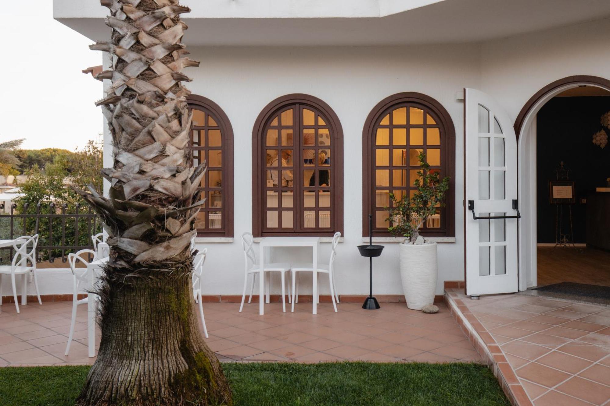 Mami Sabaudia Hotel المظهر الخارجي الصورة